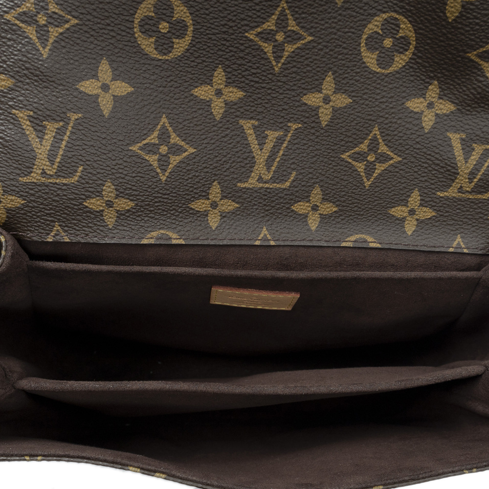 Louis Vuitton Pochette Metis - Picture 9 of 10